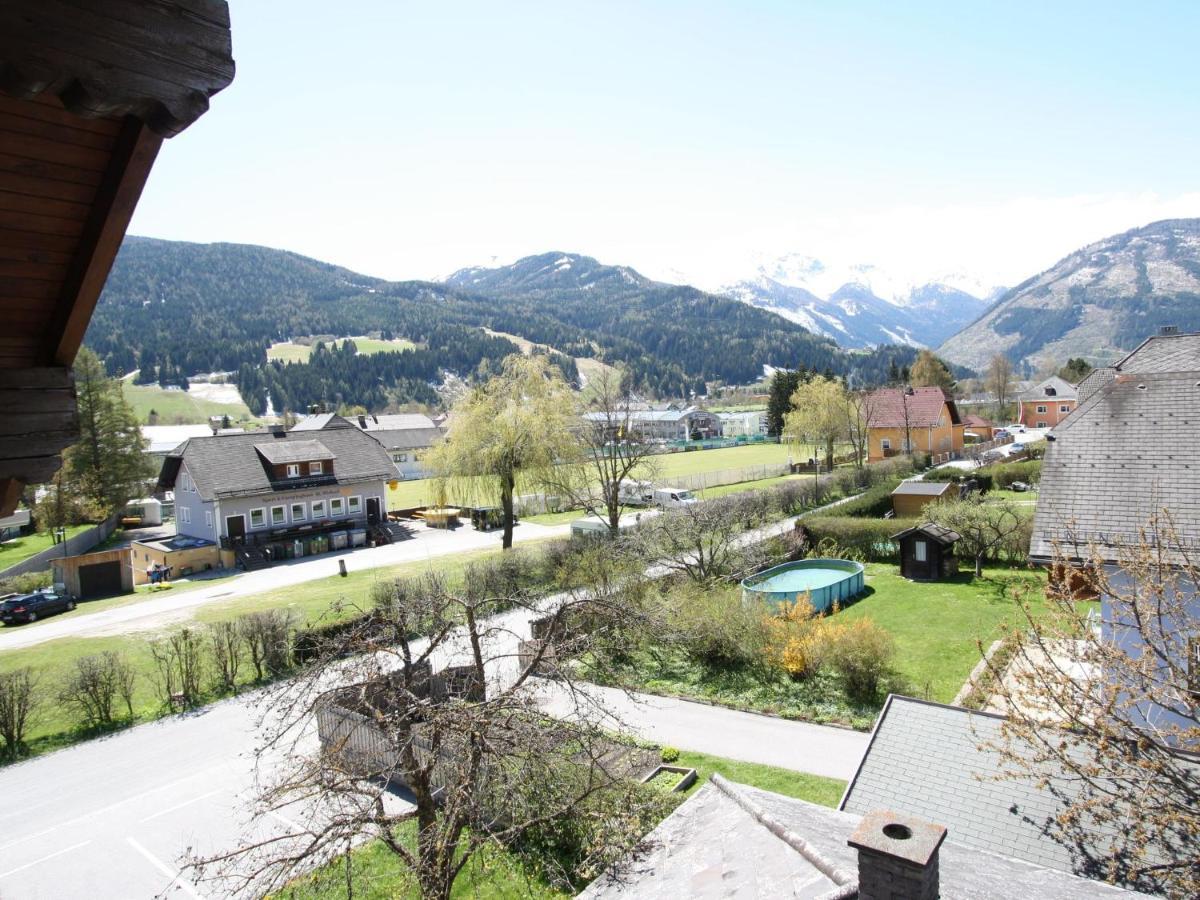 Modern Apartment in Sankt Michael in Lungau with Terrace Sankt Michael im Lungau Exterior foto